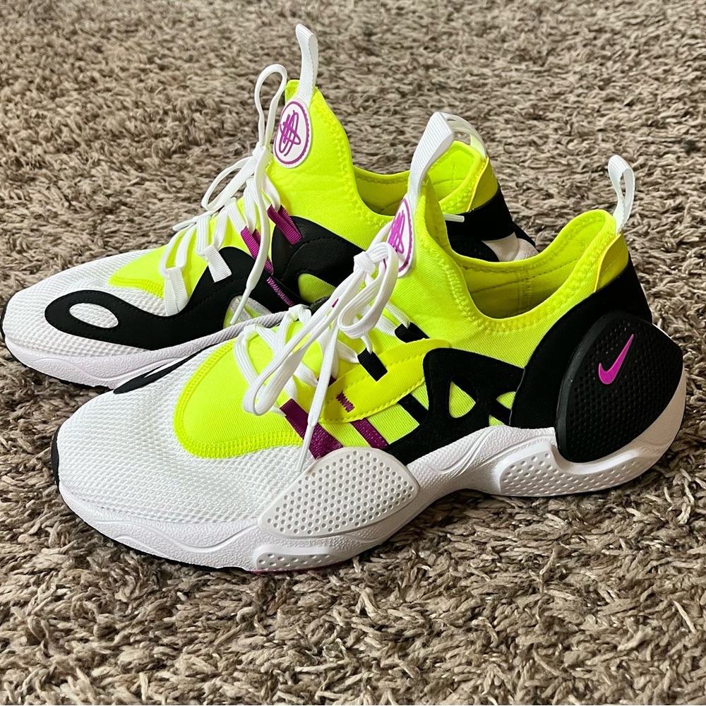 Nike Huarache E.D.G.E. Sneakers